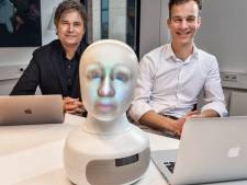 Robot Sigmund kiest de beste sollicitant: ‘Hij luistert naar wat er wordt gezegd’