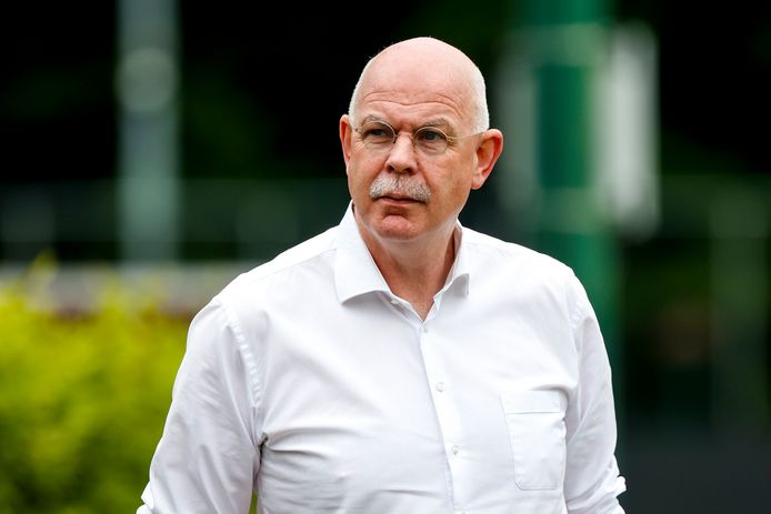 Toon Gerbrands gaat weg bij PSV, na dit seizoen.