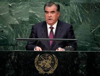 President Tadzjikistan vraagt burgers om lofzangen te stoppen: hij verschijnt te vaak in muziekclips