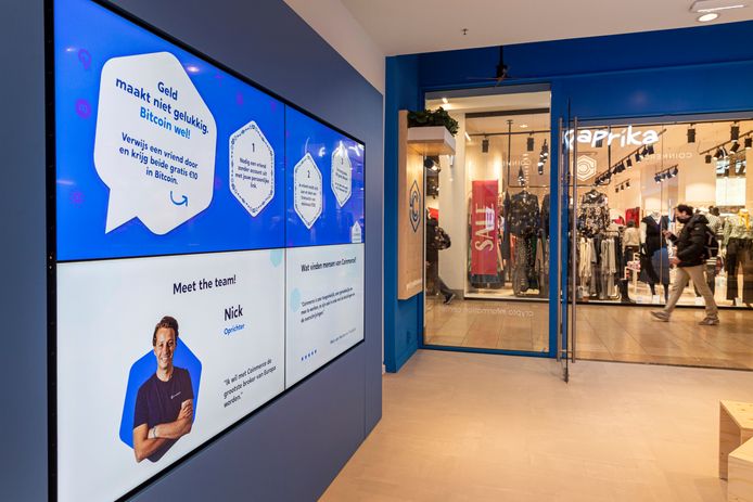 Handelsplatform Coinmerce opende in december in Amstelveen de eerste cryptowinkel van Nederland waar Bitcoins en andere cryptomunten gekocht kunnen worden. Foto Marco Okhuizen