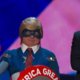 Nieuwe superheld: Captain Make America Great Again (filmpje)