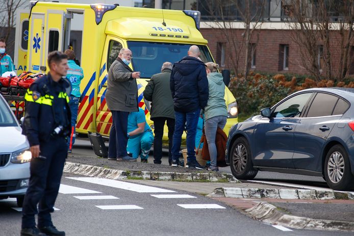 Op de Swanendrift in Zwijndrecht is een voetganger aangereden.