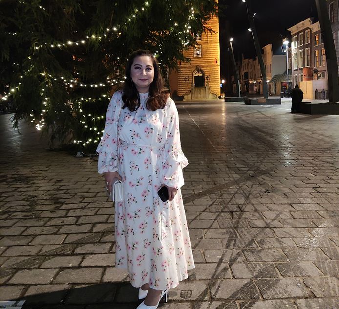 Sapna Nabizada uit Dordrecht zit vast in Kaboel.