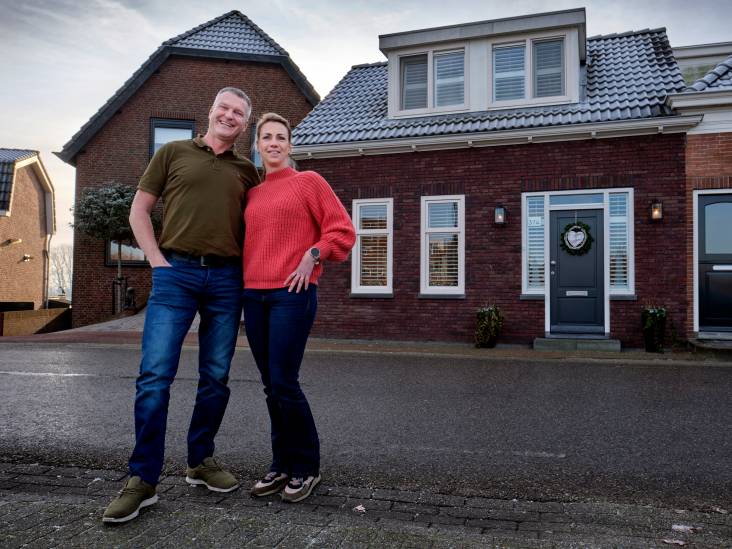 Ze wilden ‘even een behangetje eraf halen’, uiteindelijk renoveerden Irving en René het hele huis