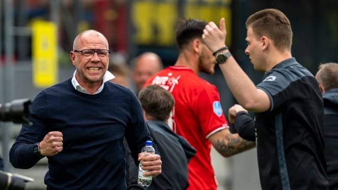Het kriebelt weer bij Fred Grim, die na succesjaren bij RKC en rumoerige periode bij Willem II weer op het veld wil staan 