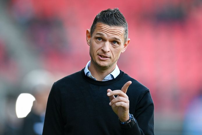 Trainer Rogier Meijer gaat zaterdag met NEC op bezoek bij Feyenoord.