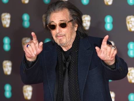 Al Pacino (83) en vriendin Noor Alfallah (29) verwachten kindje