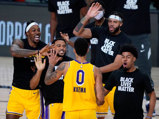 ‘Buzzer-beater’ redt LA Lakers