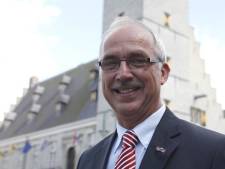 Burgemeester Mulder wacht bewijzen af na inval No Surrender