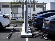 Tesla roept 1,1 miljoen auto's terug in VS om probleem met ramen