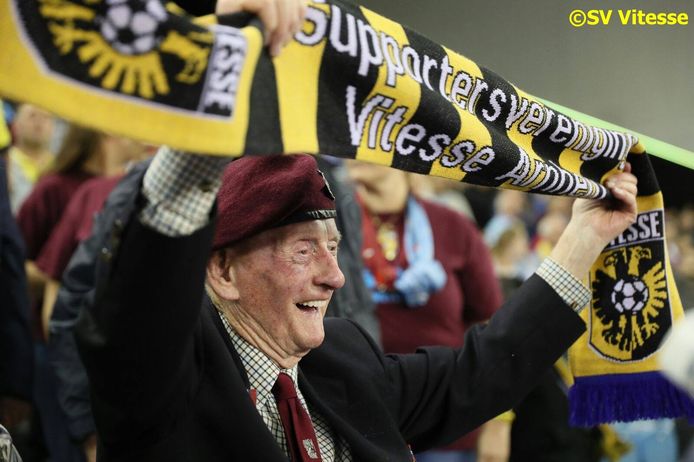 Veteraan Wilf Oldham.
