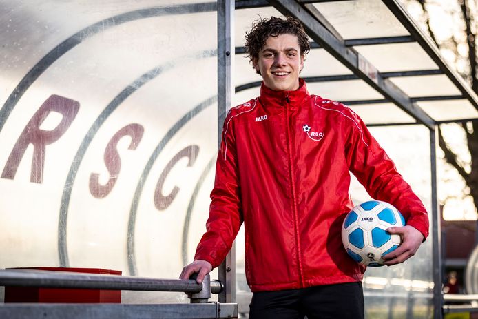 Noah Franceschina (19) is clubtopscorer bij RSC.