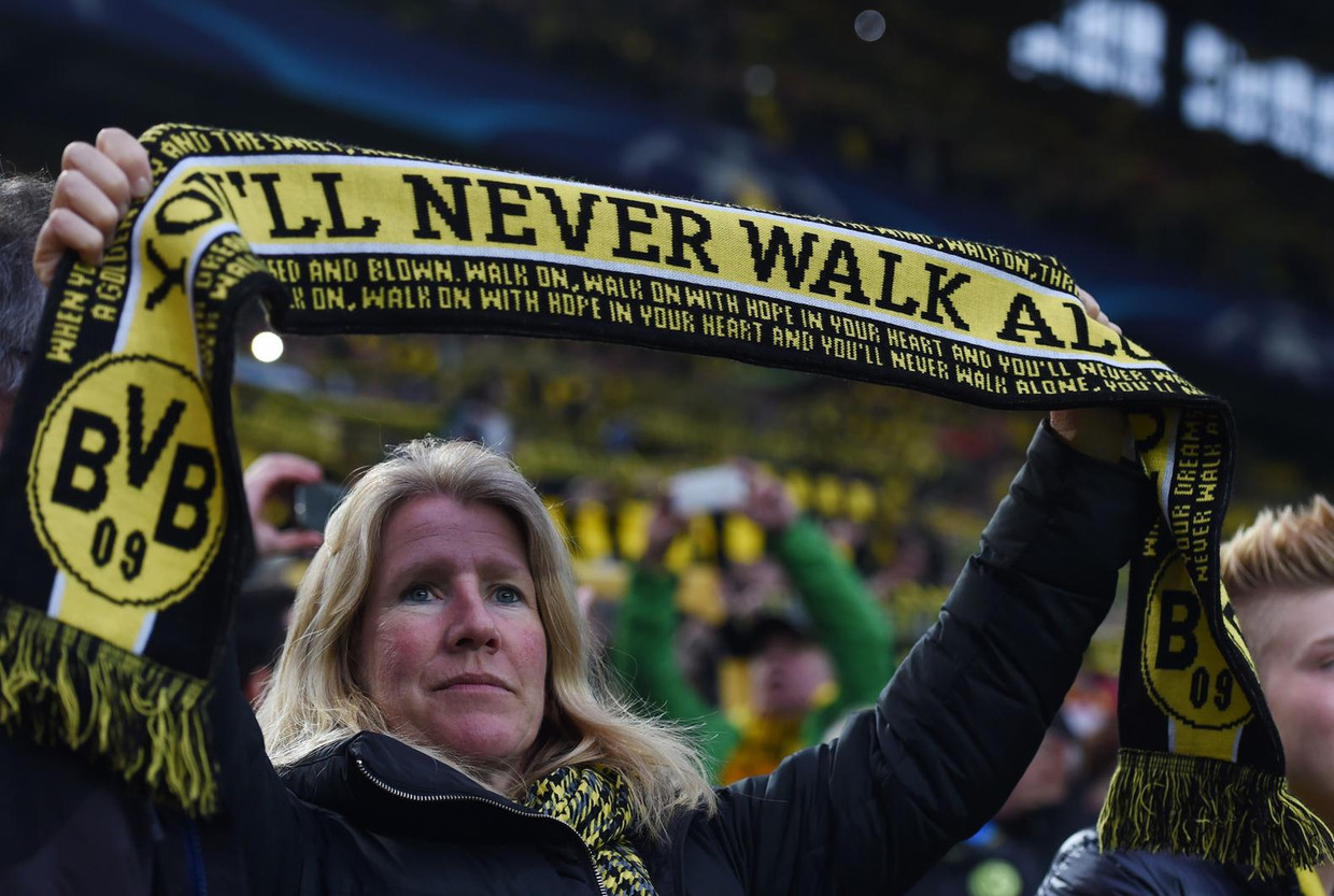 zwaartekracht Hiel diefstal Borussia Dortmund verliest beladen inhaalduel van AS Monaco | De Volkskrant