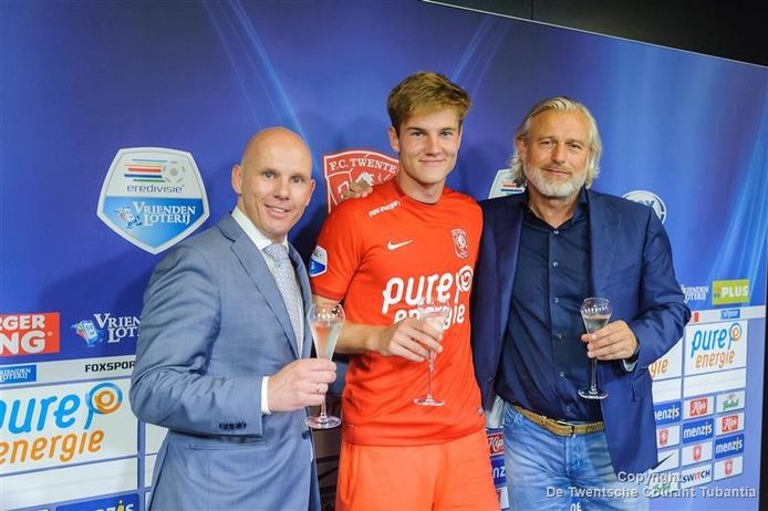 Nieuwe hoofdsponsor FC Twente bedankt voor skybox | FC Twente | tubantia.nl