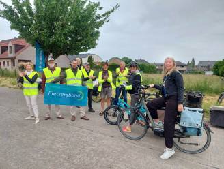 Fietsersbond Haaltert applaudisseert voor meer dan 200 fietsers aan belangrijke fietsroute in Muisstraat