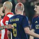 Jodenhaat, zware bommen en geweld tegen spelers: ‘Tijd rijp voor lege vakken’