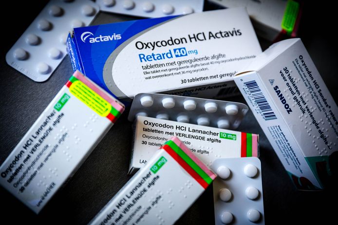 Verpakkingen van het pijnstillend opiaat Oxycodon.