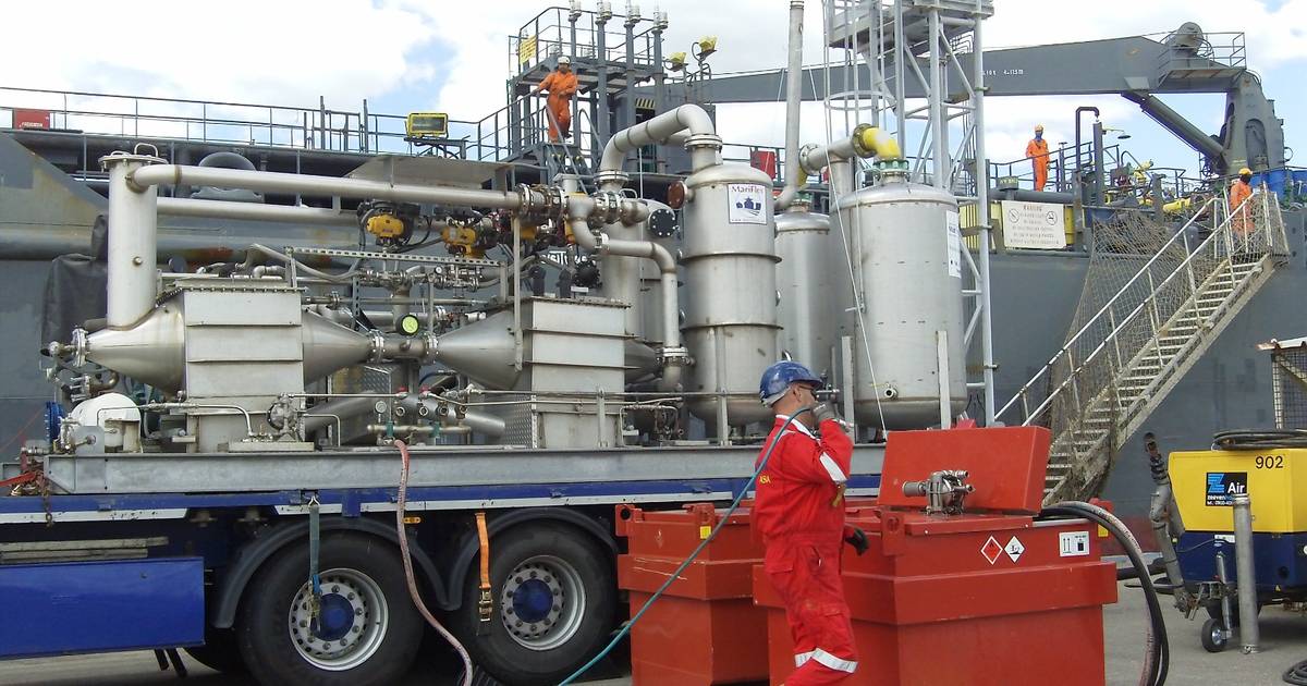 Proef met mobiel ontgassen van tanker in haven Lelystad: ‘We vragen aandacht voor een probleem’