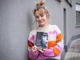 MECHELEN Luna Ayuso Van met haar nieuwe boek 'Een stem zonder gezicht - “De gekozen woorden zijn voor iedereen verkozen”’