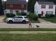 Boze buren bellen politie wanneer zwarte kinderen per ongeluk ook hun gazon maaien