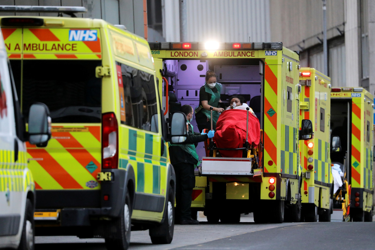 In Londen zou een op de dertig inwoners het virus onder de leden hebben. Beeld Reuters
