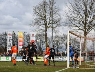Overzicht | De uitslagen, doelpuntenmakers en wedstrijdverslagen van het zondagvoetbal