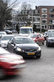 Nijmegen wil versneld auto’s uit stad weren: met deze vier acties moet dat lukken