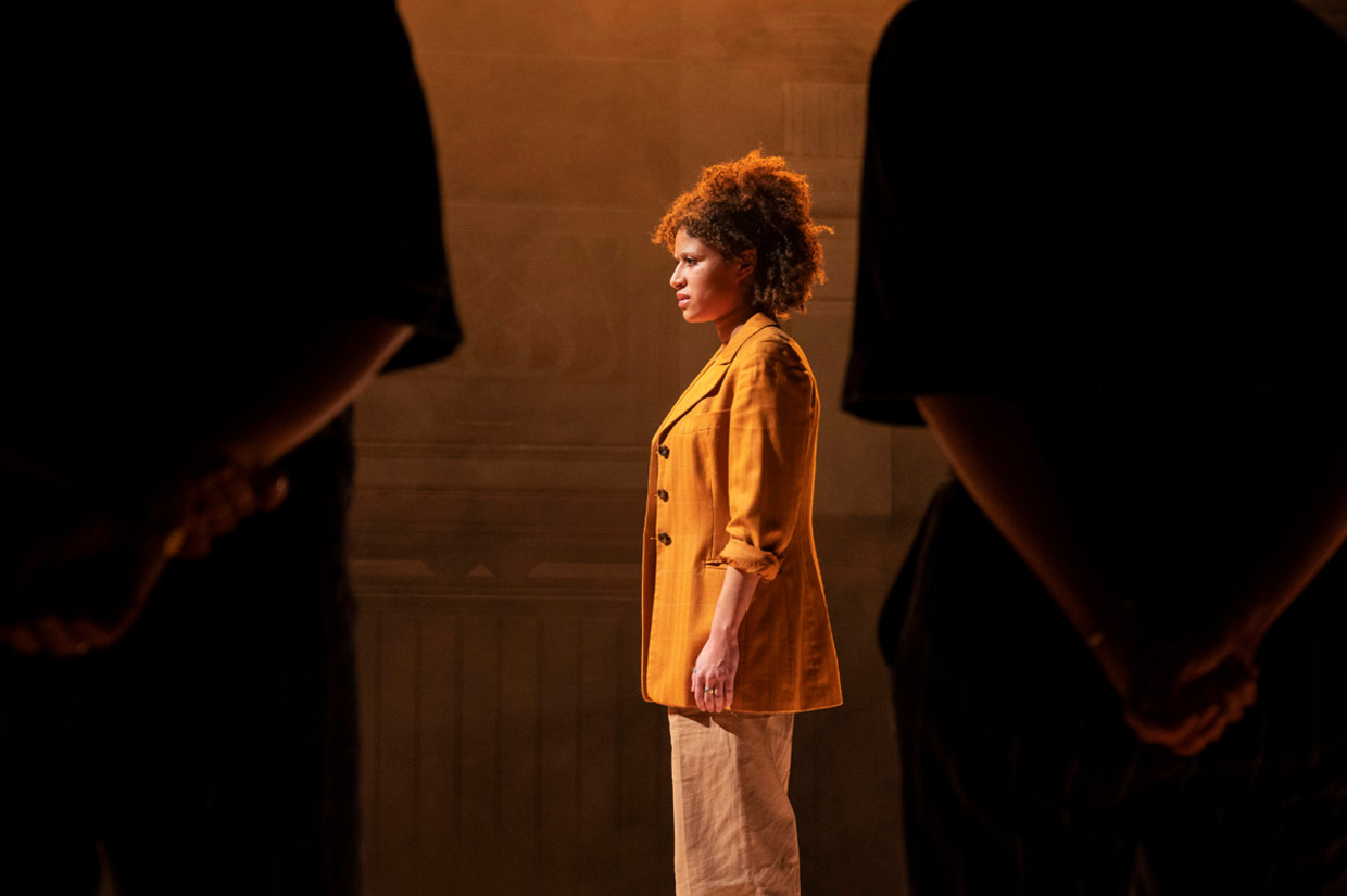 Musia Mwankumi in De zaak Shell.

 Beeld Karin Jonkers