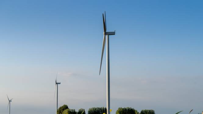 Juridisch geharrewar over windmolens Hoenzadriel; besluit laat op zich wachten