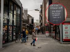 Middelvinger bejaard echtpaar was dieptepunt: hekjes tegen fietsers in Hengeloos voetgangersgebied
