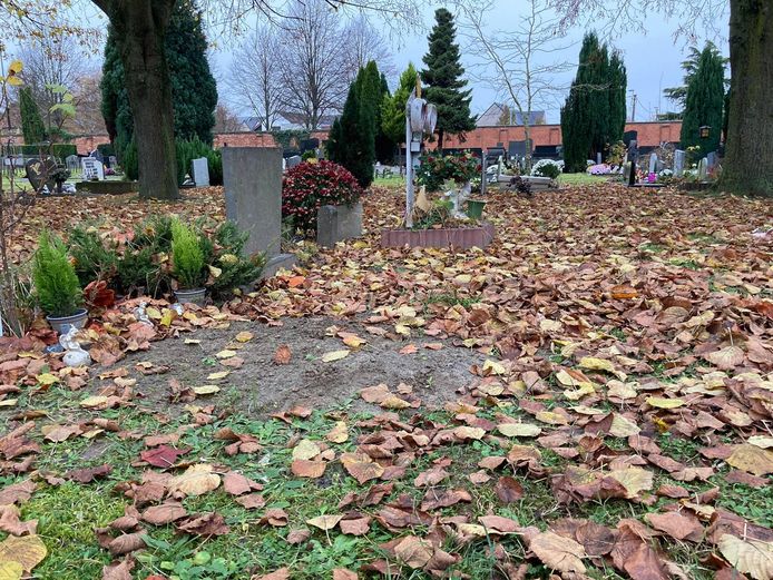 La tombe en question