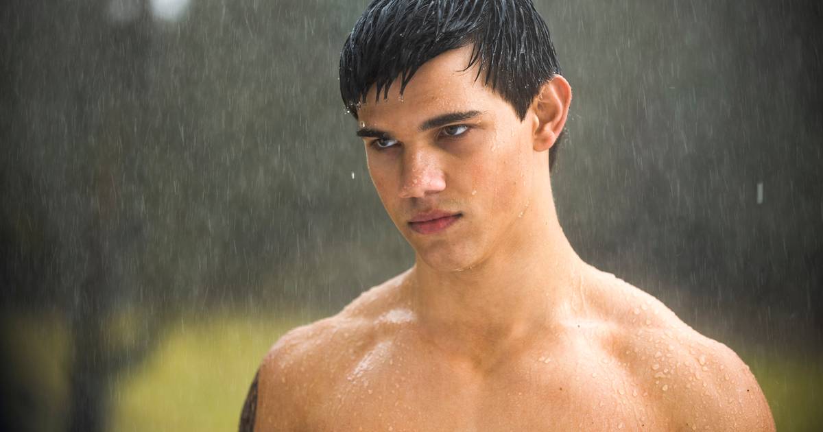 Taylor Lautner Fought to Keep Role as Jacob Black in ‘Twilight’ Sequels, Reveals in Podcast