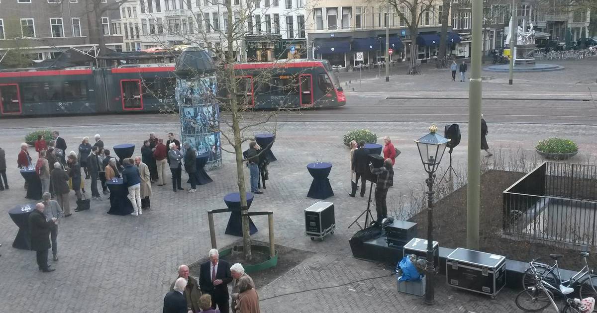 Terrasje pakken op garage Tournooiveld Den Haag AD.nl