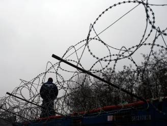 Hongarije wil toch doorzetten met taks op ngo's die migranten helpen