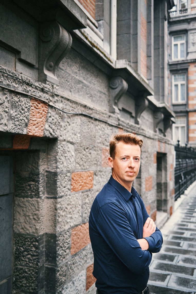 Hannes Anaf: 'Zuhal Demir lijkt alleen maar ambitieus en kordaat. Straf communiceren kan ze, zaken verwezenlijken is wat anders.' Beeld Thomas Sweertvaegher