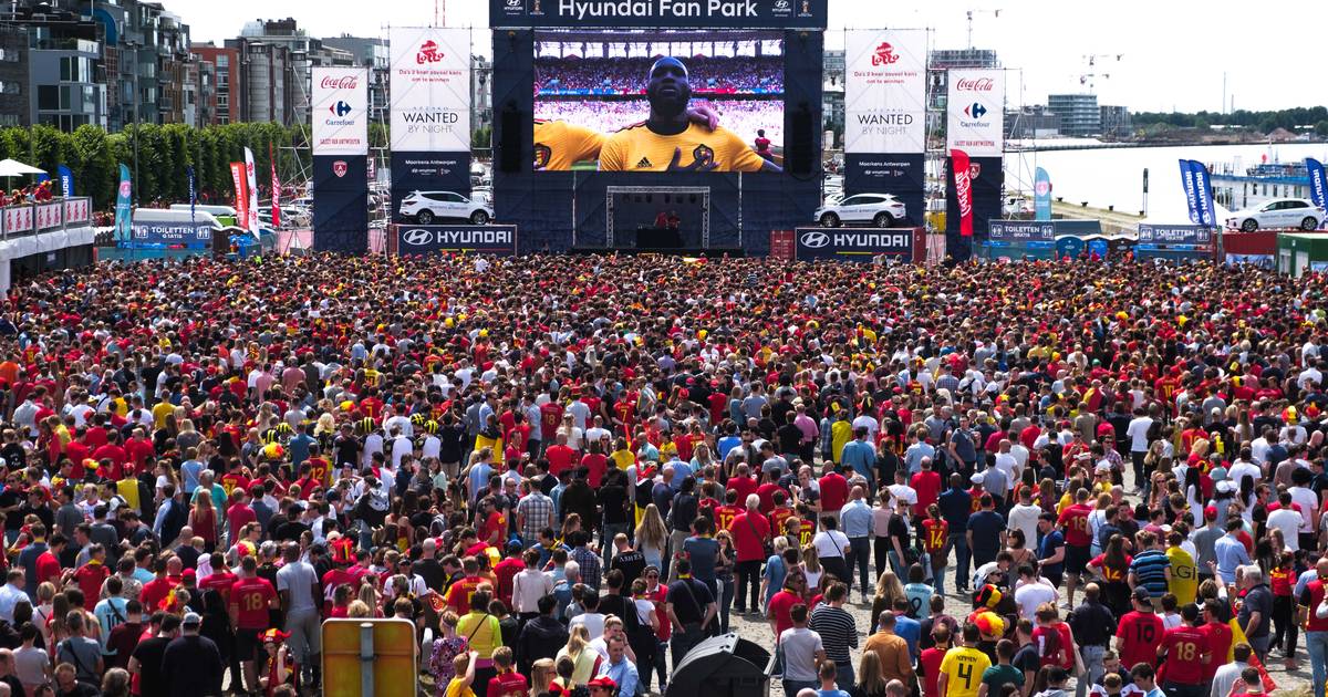 een beetje zuurgraad applaus Op groot scherm naar EK voetbal kijken? Regeringen onderzoeken grootschalig  testevent in mei | Binnenland | hln.be