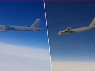 Spierballengerol in de lucht: straaljager onderschept Amerikaanse bommenwerpers die Russische grens naderden