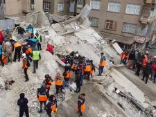 Turkse en Syrische Arnhemmers in shock na aardbeving: ‘Zwager van collega onder het puin’