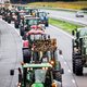 Politie houdt boeren aan in Den Haag, honderden files door protest