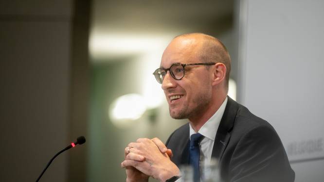 Van Peteghem wil 1,4 miljard euro extra van banken