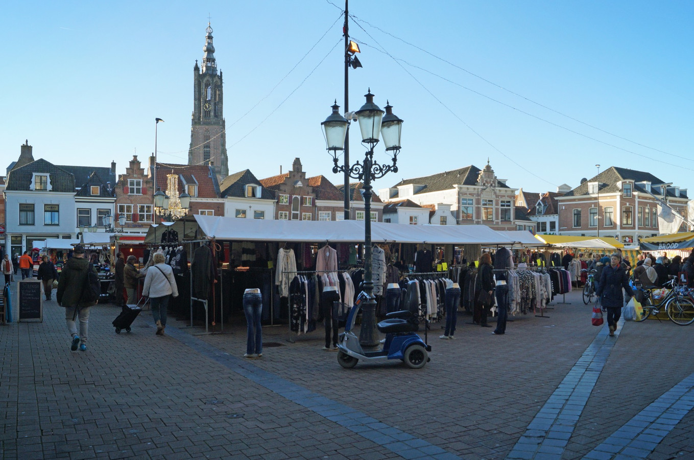 Hele jaar door een terrasje pakken op vernieuwde Hof Foto AD.nl