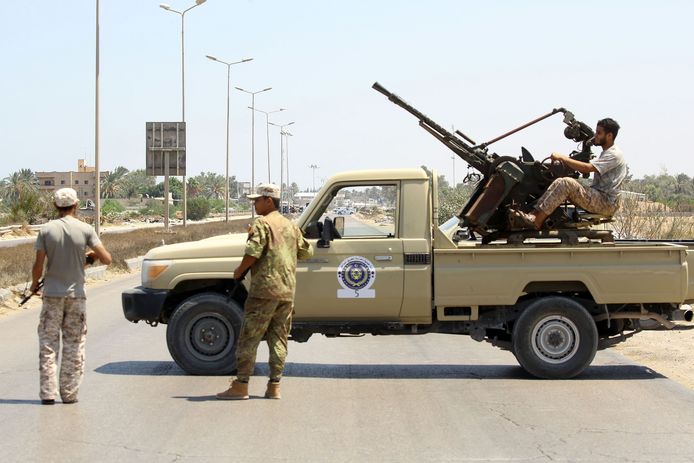 Libische soldaten aan een controlepost.