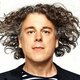 Komiek Alan Davies uit 'QI' op de BBC: 'Bekende koppen zijn magneten voor dronken betweters'