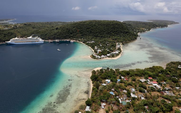 Van Fraudeurs Tot Noord Koreaanse Politici Iedereen Kan Een Paspoort Kopen Op Vanuatu De Volkskrant