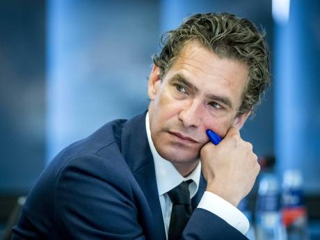 Minister Bas van ‘t Wout is niet de enige politicus aan het Binnenhof die overspannen thuis zit