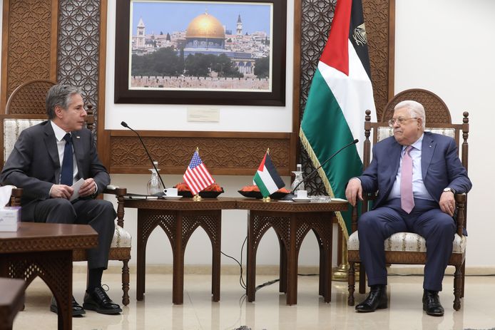 epa09853260 Palestinian President Mahmoud Abbas (R) and US Secretary of State Antony Blinken (L) during their meeting in the West Bank City of Ramallah, 27 March 2022. Blinken began a Mideast tour where he will have talks with Israeli Prime Minister Naftali Bennett and other senior Israeli officials, Palestinian President Mahmoud Abbas, and take part in a summit with foreign ministers of Israel, UAE, Egypt, Bahrain and Morocco.  EPA/ALAA BADARNEH