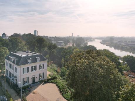 Arnhem sleept eigenaar van miljoenenvilla voor de rechter: ‘subliem uitzicht’ kwam onrechtmatig tot stand