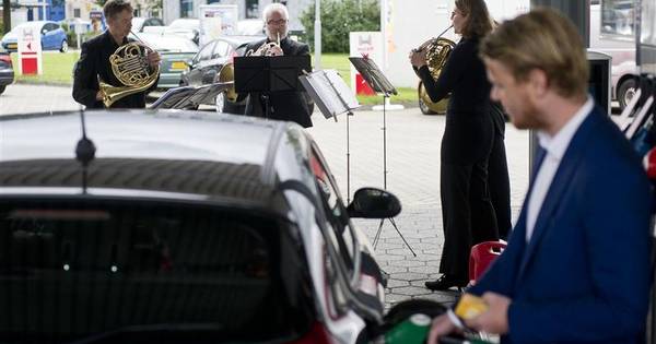 Tanken voor klassieke muziek: HET Symfonieorkest begint ...