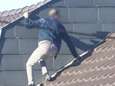 Un homme sur le toit de sa maison arrêté à Chênée