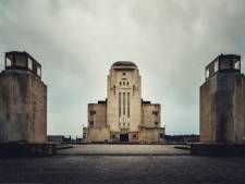 100 jaar geleden maakte Radio Kootwijk voor het eerst contact met Nederlands-Indië en dat wordt zo gevierd